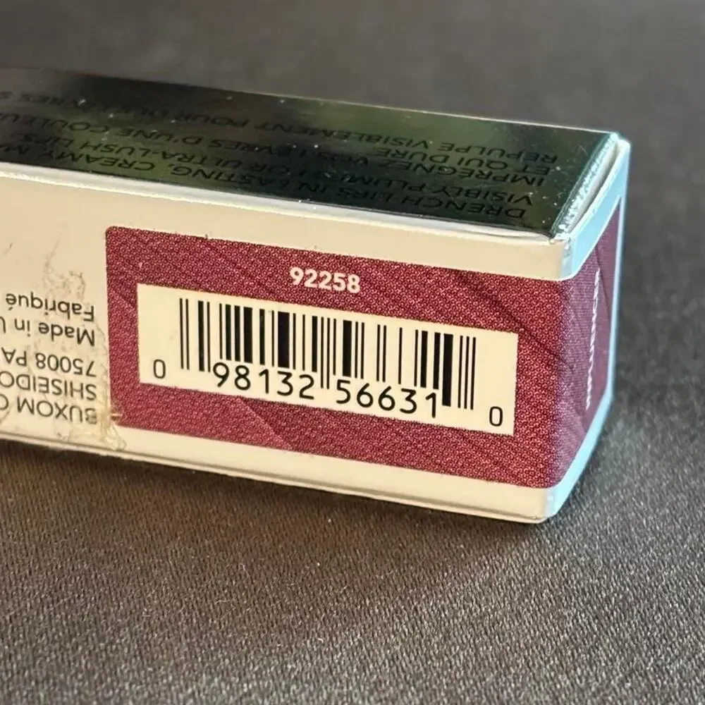 Buxom Full Force Plumping Lipstick in Influencer (Spiced Brown)
